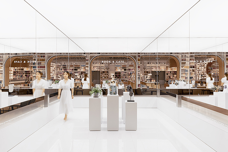 Fly Page丨飞行的书本,展开书店与城市的对话