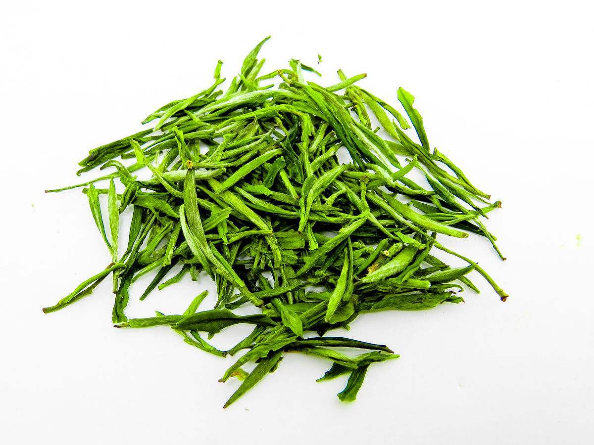 安吉白茶干茶图片