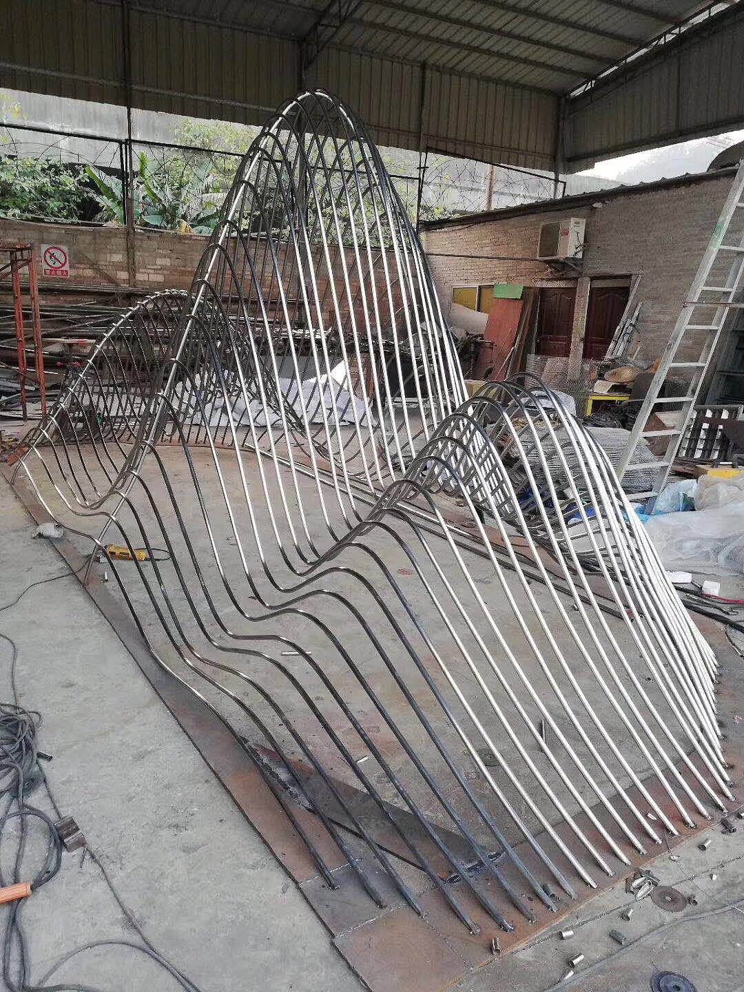 景观园林不锈钢假山雕塑