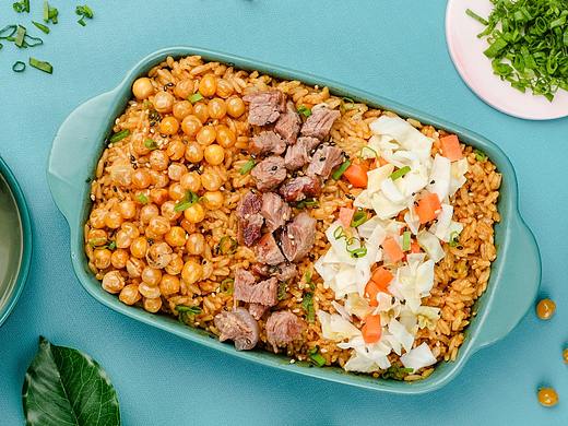 烤肉饭外卖牛肉拌饭奶茶五香豆子