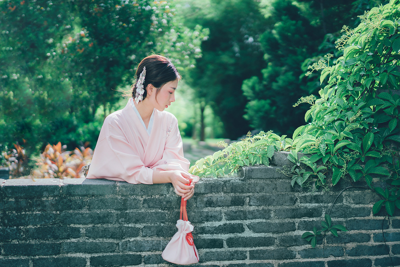 静候花开（图ZMTM5NzkwMDYw） - 人像摄影 - 站酷设计师乃桦乃乃原创素材 - 站酷ZCOOL