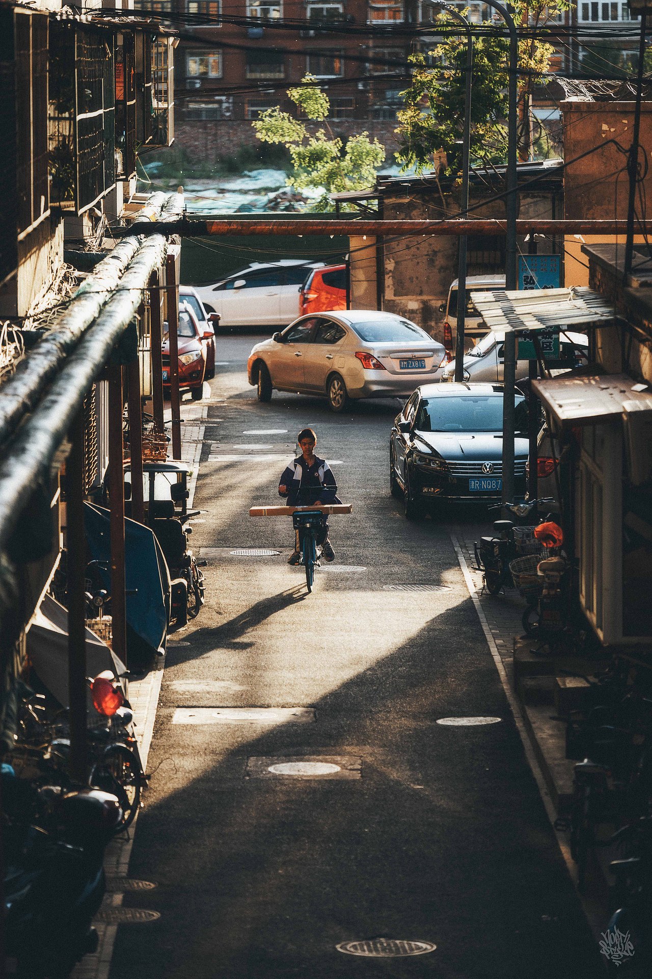 城市猎人/Looking for（图ZMjcyNTk3Nzky） - 人文/纪实摄影 - 站酷设计师北武原创素材 - 站酷ZCOOL