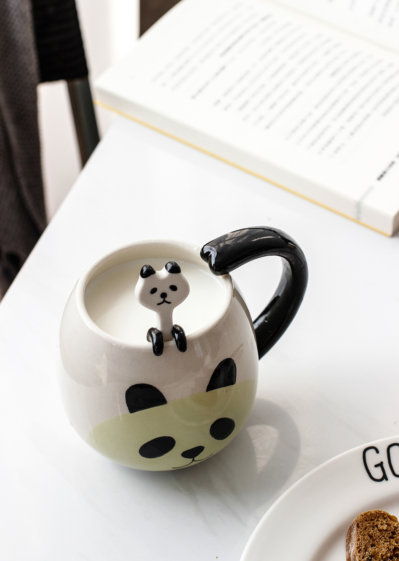 卡通圆圆杯（图ZMTExMzczODgw） - 产品摄影 - 站酷设计师行走的大白原创素材 - 站酷ZCOOL