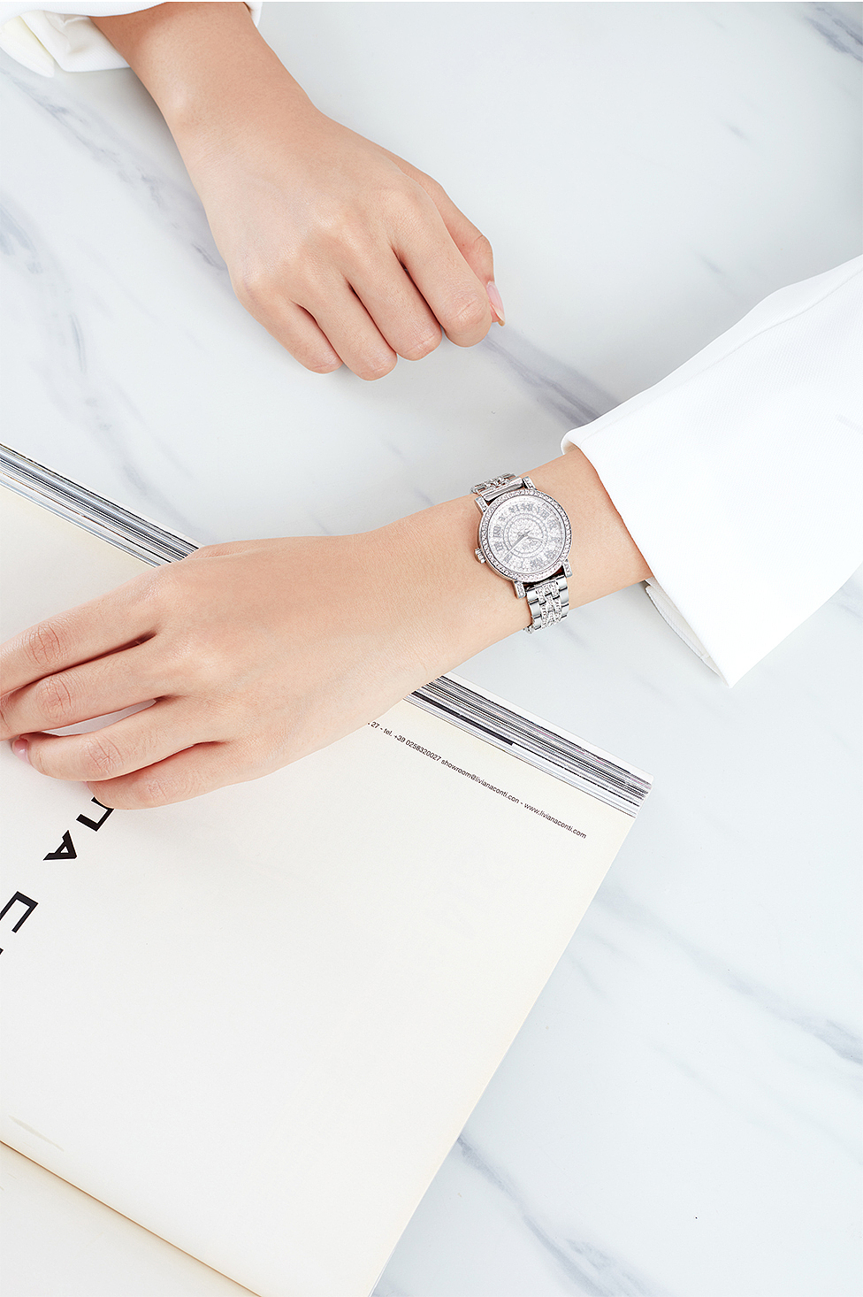 手表产品静物模特场景摄影白底拍摄精修图