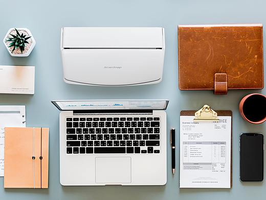 富士通全球爆款產(chǎn)品 ix1500 WiFi-共享-極簡(jiǎn)（個(gè)人主頁(yè)-ZMzMxMjk4NjQ=） - 短片 - 站酷設(shè)計(jì)師某某雄原創(chuàng)素材 - 站酷ZCOOL