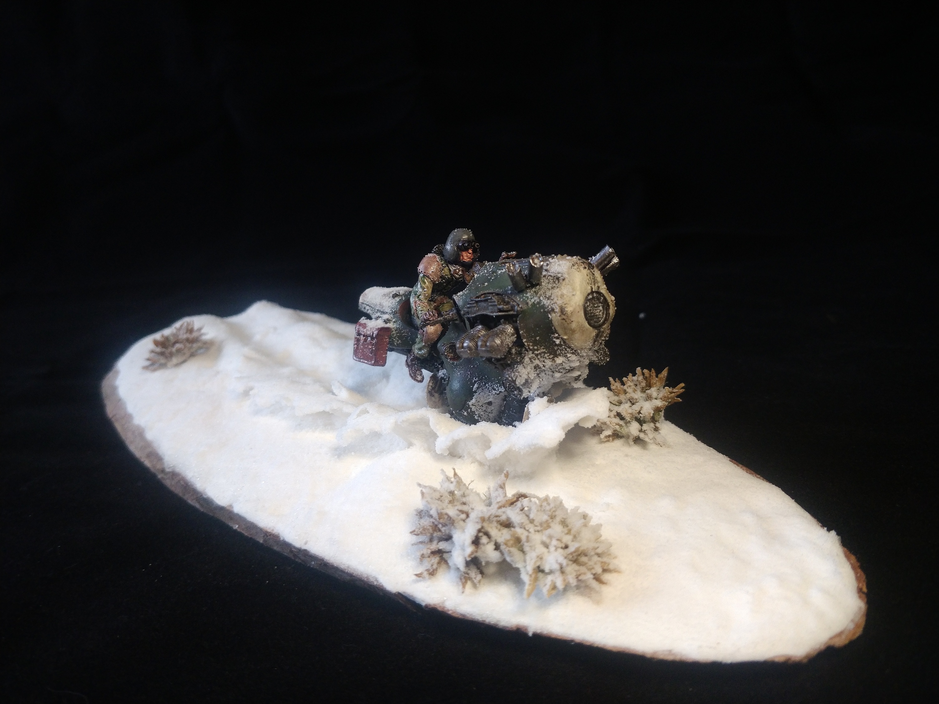 横山宏雪地摩托gk涂装与地台制作