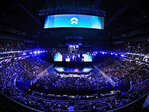 蔚来汽车ES8全球发布会影片-换电模式技术详解