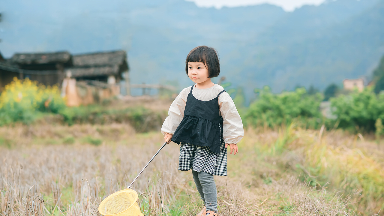 外婆家的田野