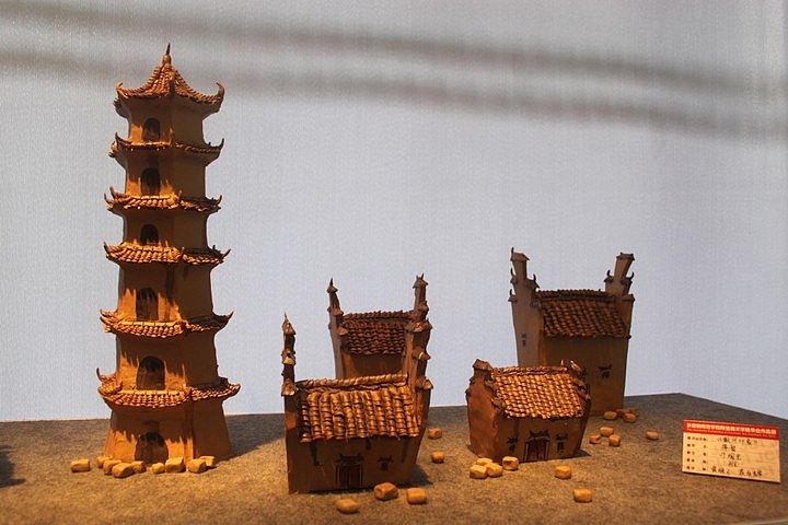 2013届景德镇陶瓷学院陶艺毕业展