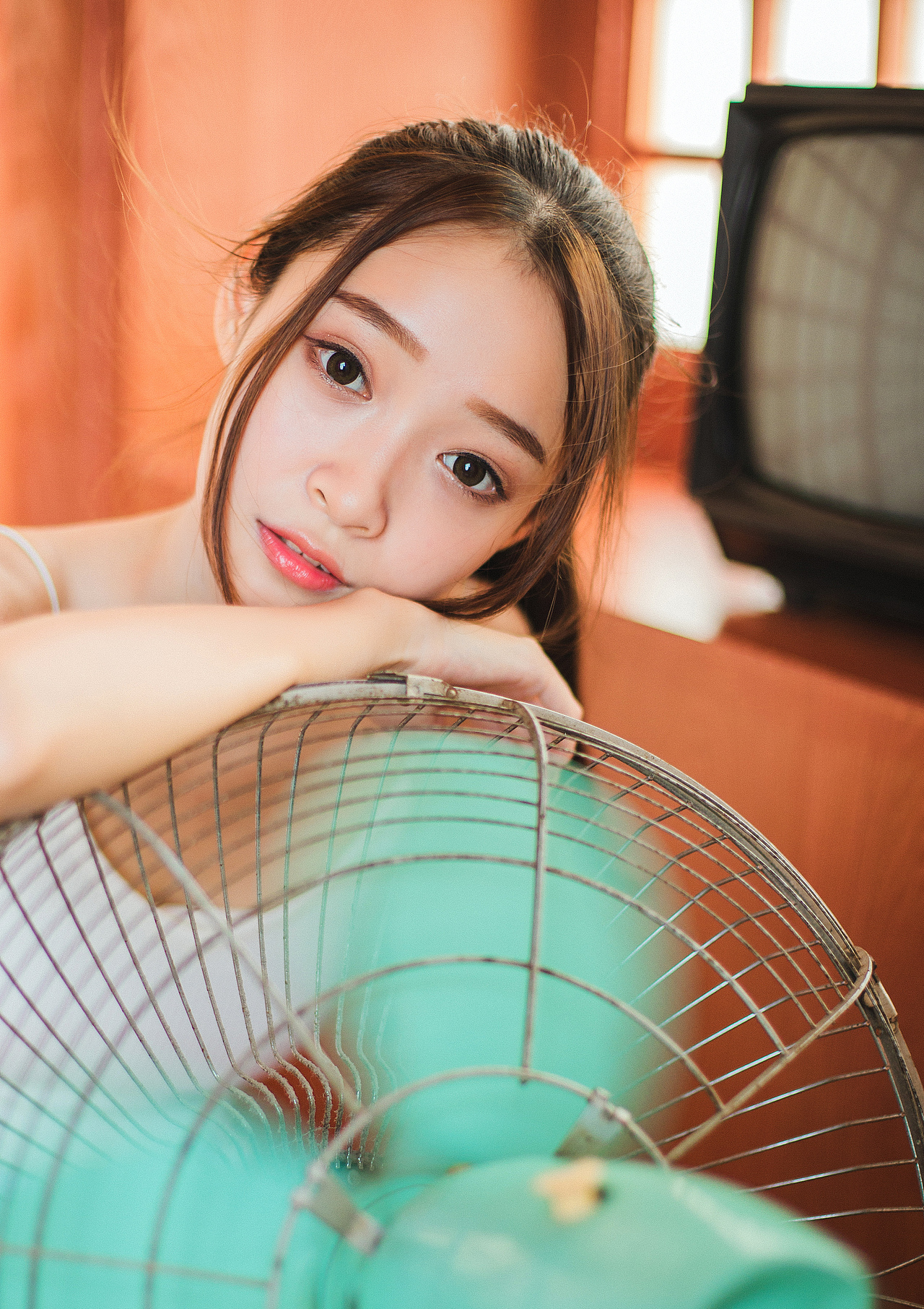 夏日少女。（图ZNTQ5NTg5MDg=） - 人像摄影 - 站酷设计师HUANGZHIYUE原创素材 - 站酷ZCOOL
