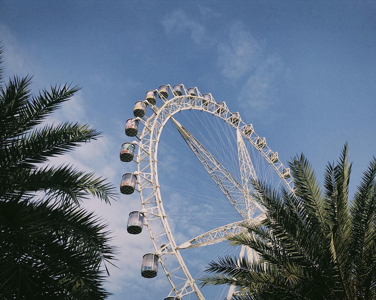 手机摄影（图ZMTMzNjIyMzU2） - 产品摄影 - 站酷设计师盖浇饭啊i原创素材 - 站酷ZCOOL