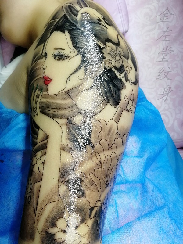 半臂艺妓纹身遮盖疤痕修改老旧纹身金左堂河南纹身