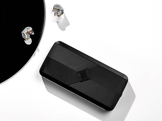 随手拍丨iWalk UBA12000 无线充移动电源