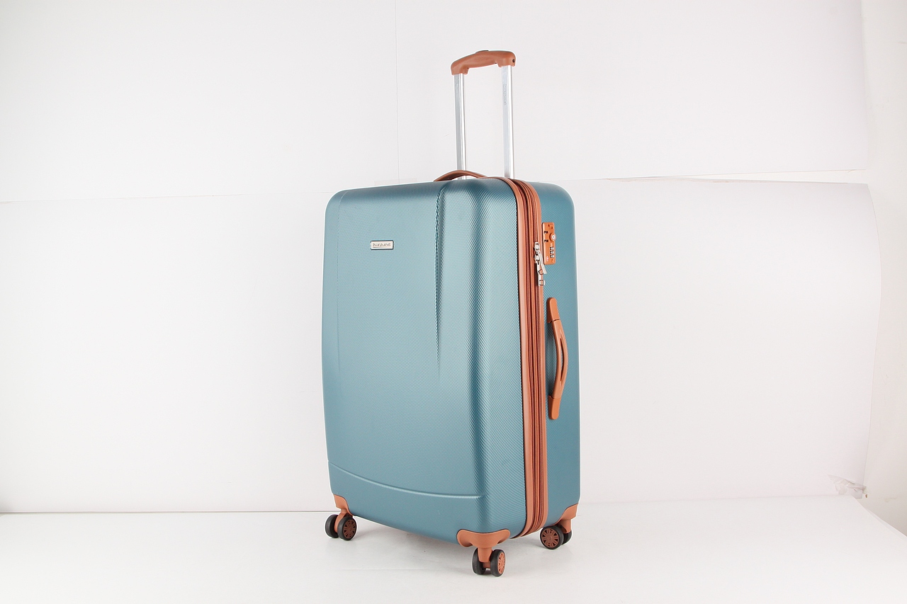 拉杆箱 第一次修图