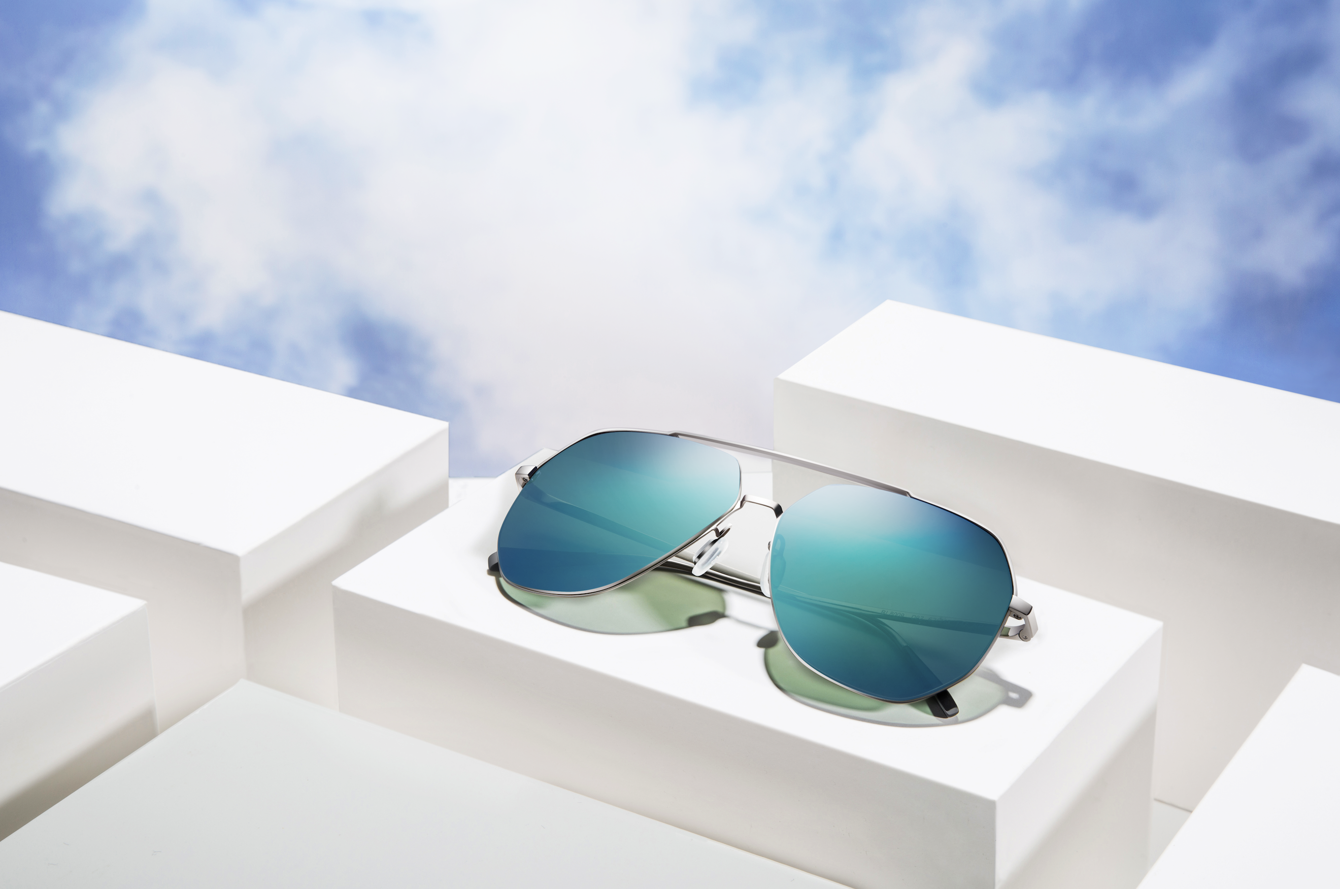 眼镜拍摄-暴龙眼镜