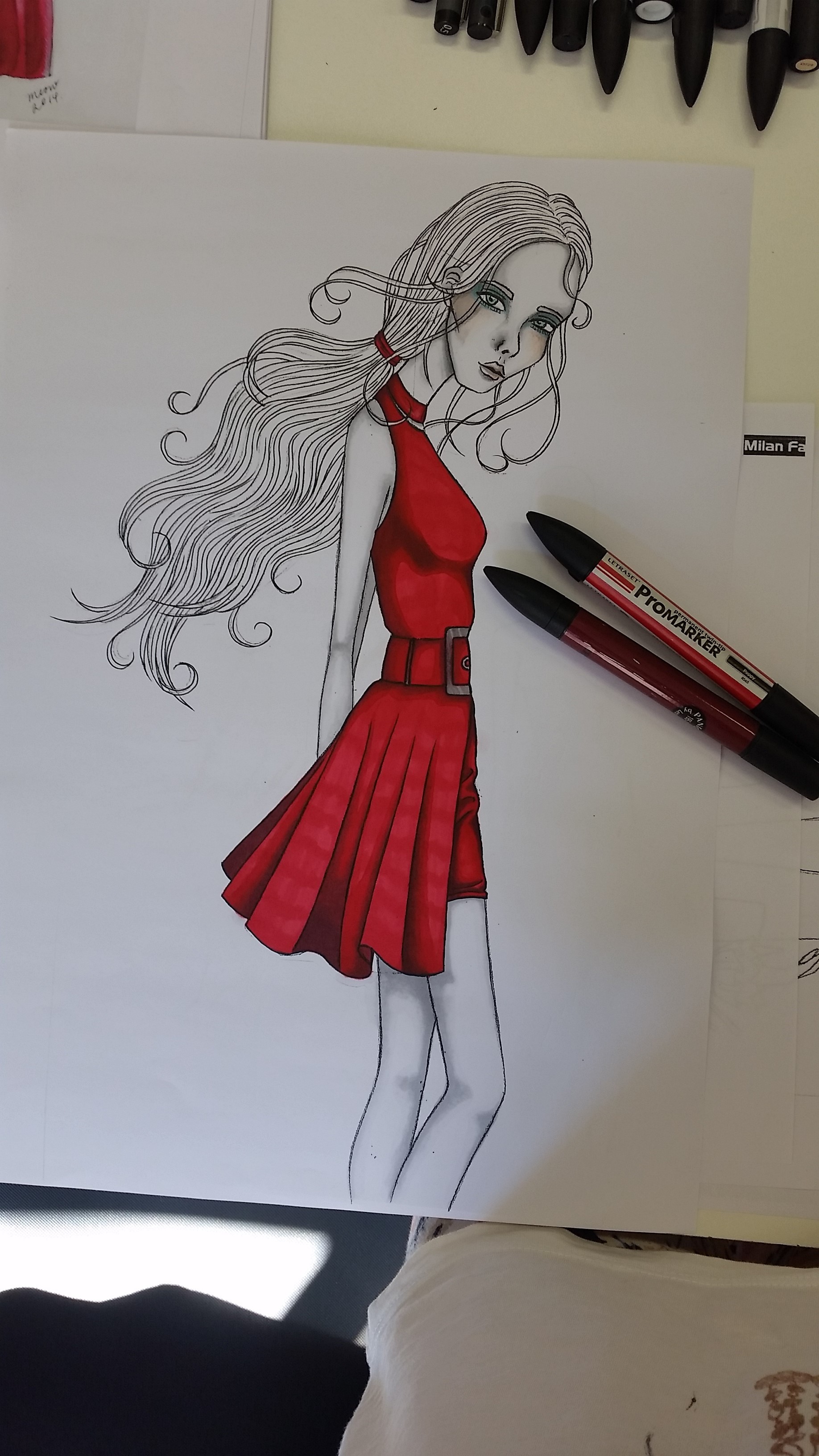 女装设计手绘流程