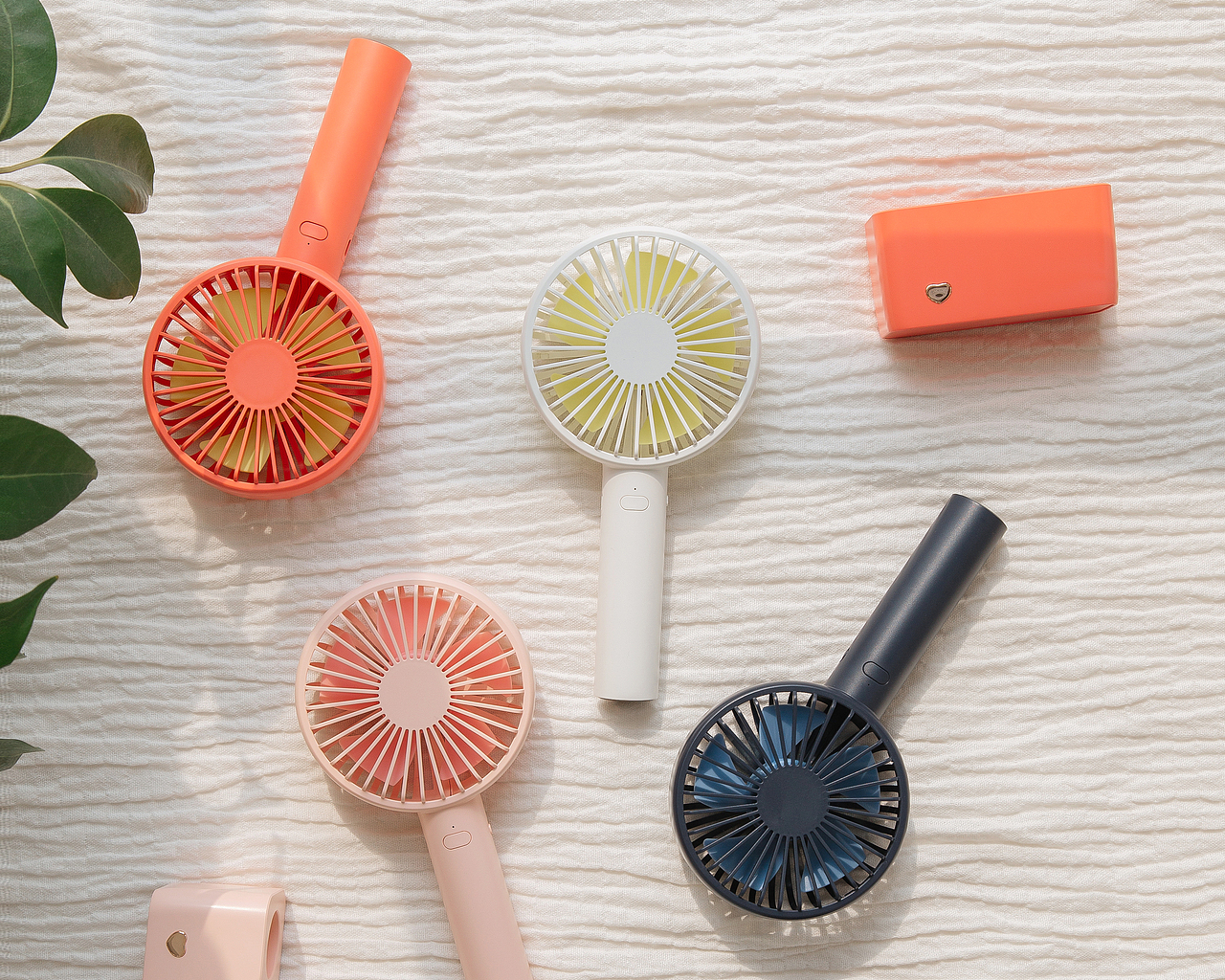 手持风扇（图ZMTY5ODQ0MDE2） - 产品摄影 - 站酷设计师1M视觉原创素材 - 站酷ZCOOL