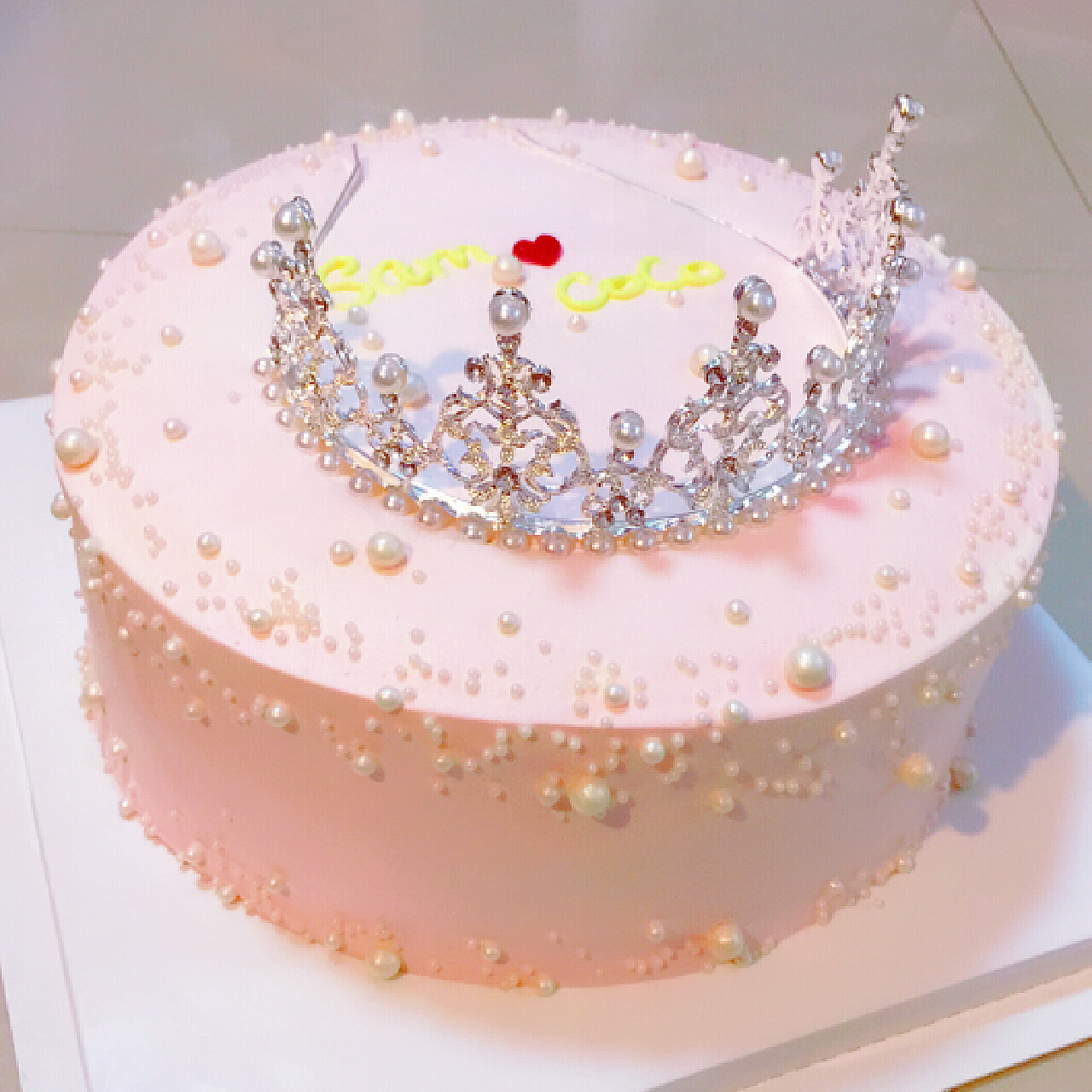 双层皇冠蛋糕---女神的嫁衣_蛋糕_唯派蛋糕鲜花网---实体连锁配送