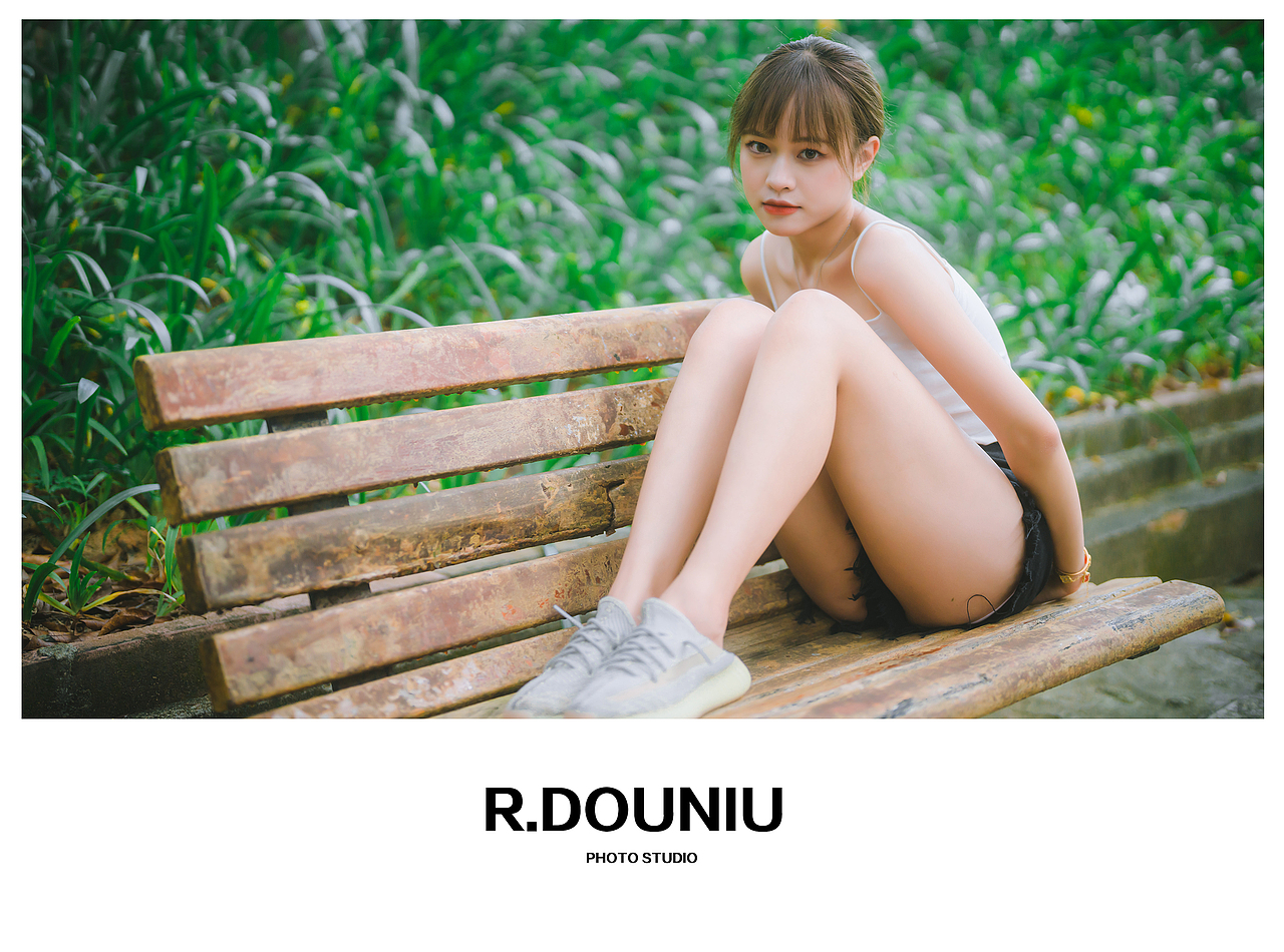 等了快半个月才有那么一点阳光#反季节#美女（图ZMjg1MzgwNDk2） - 人像摄影 - 站酷设计师R豆妞摄影原创素材 - 站酷ZCOOL