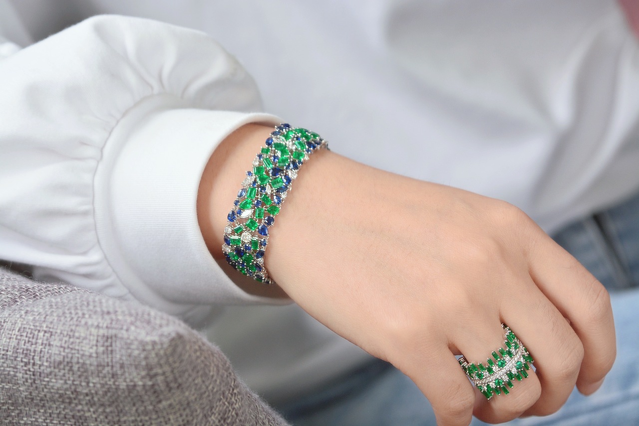 设计师作品|祖母绿蓝宝石套件