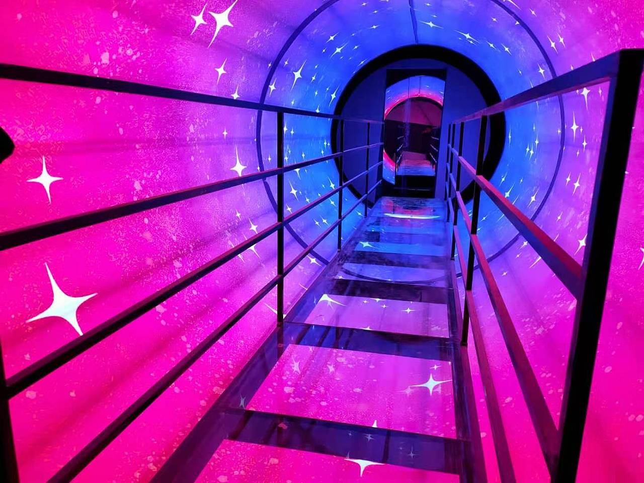 长沙星空镜子迷宫加盟 镜子迷宫制作