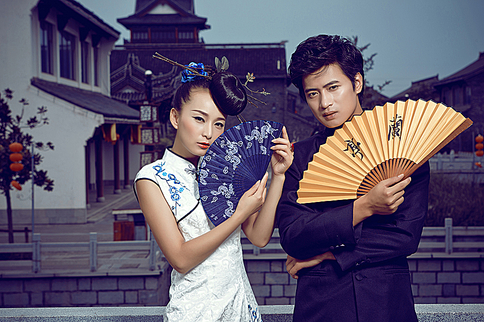 月夜落羽--韩澄宇 QQ:411355406
www.moko.cc/hanchengyu