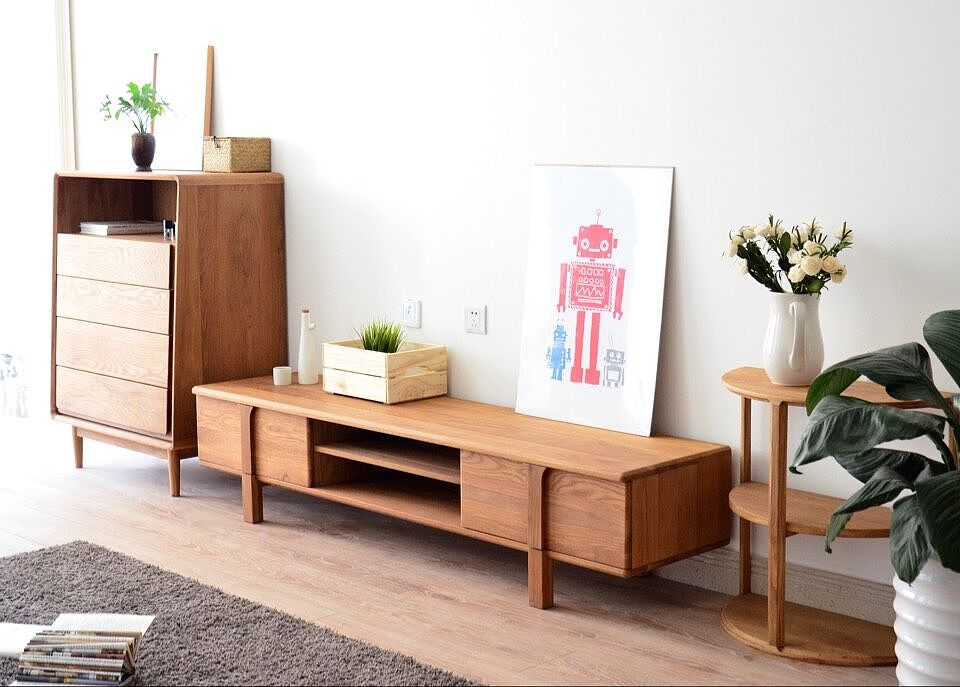 电视柜
材料:白橡木