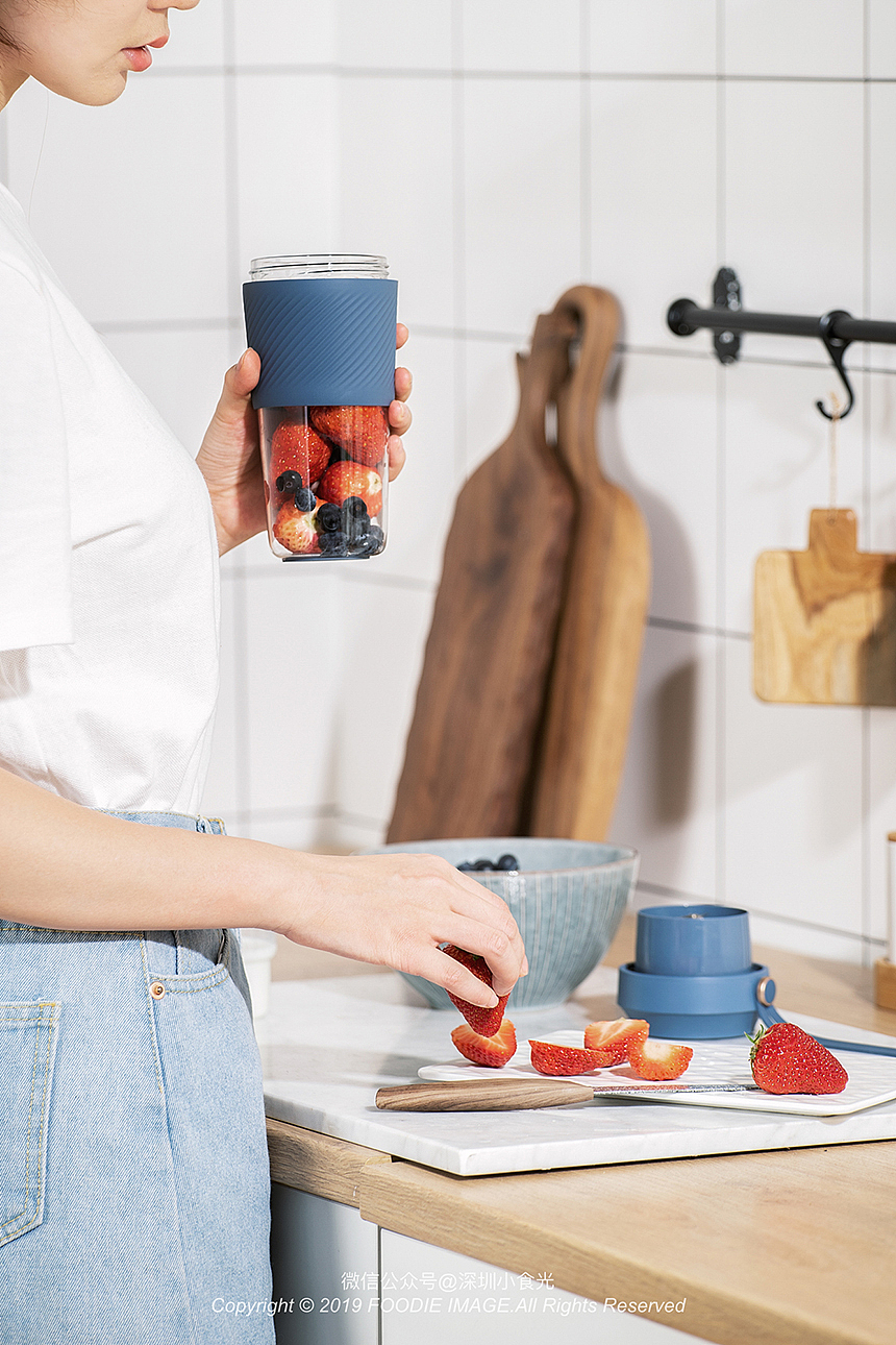 产品拍摄—— 便携榨汁杯（图ZMTU3NjAzMDEy） - 产品摄影 - 站酷设计师恩希传媒原创素材 - 站酷ZCOOL