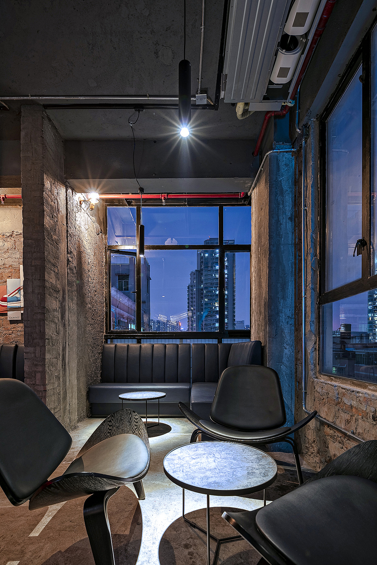 深圳沙嘴城中村酒吧