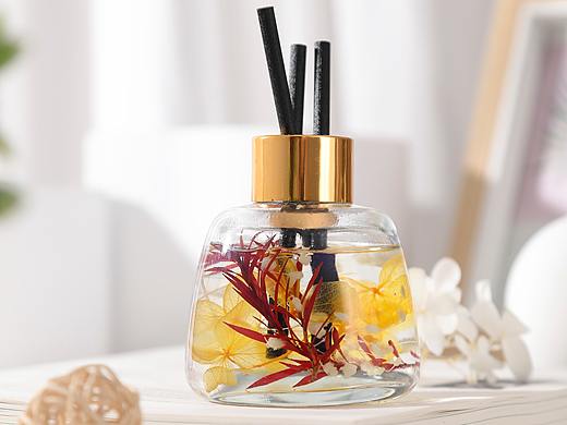 无火香薰精油 植物香薰（个人主页-ZNTc5Mzc5OTI=） - 产品摄影 - 站酷设计师浮光STUDIO原创素材 - 站酷ZCOOL