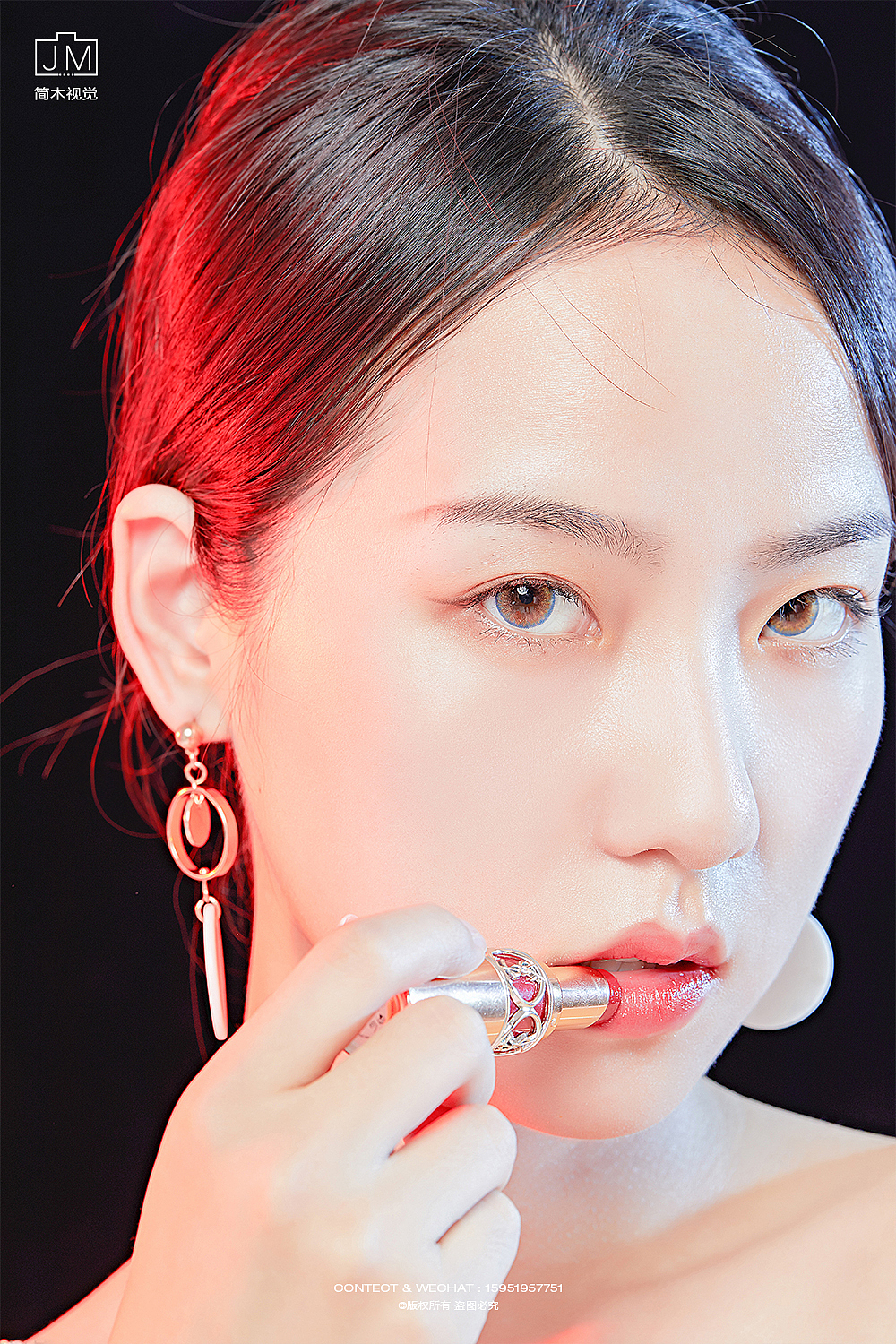 美妆摄影丨简木视觉 × 口红眼影护肤人像 产品静物拍摄