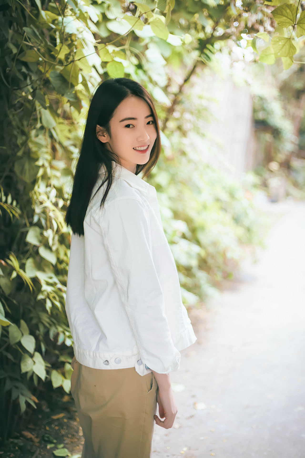 年华似水,匆匆一瞥