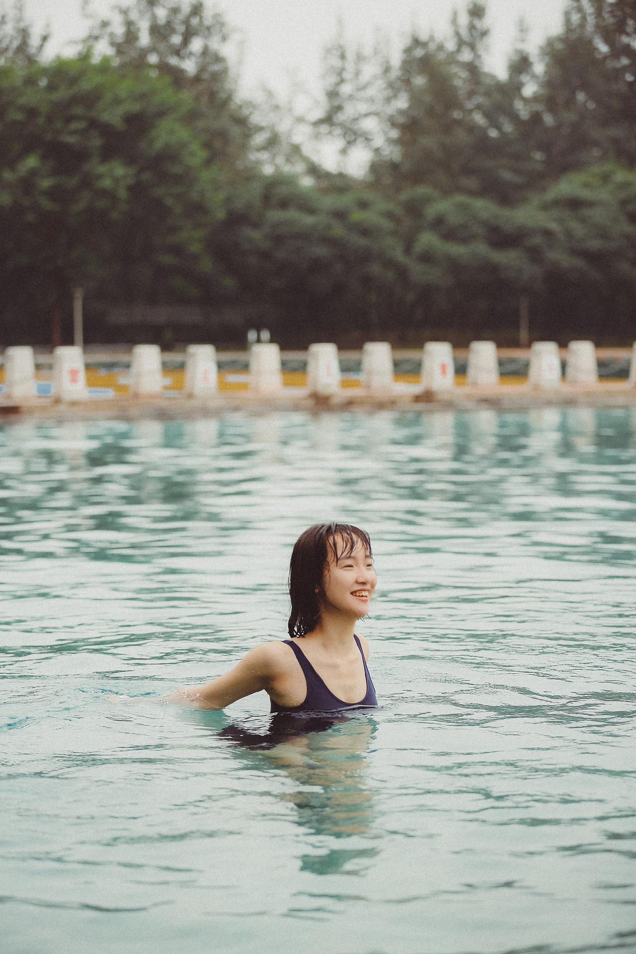 水中鹿（图ZMTI0MDIzMDAw） - 人像摄影 - 站酷设计师小鹿纯子Lilian原创素材 - 站酷ZCOOL