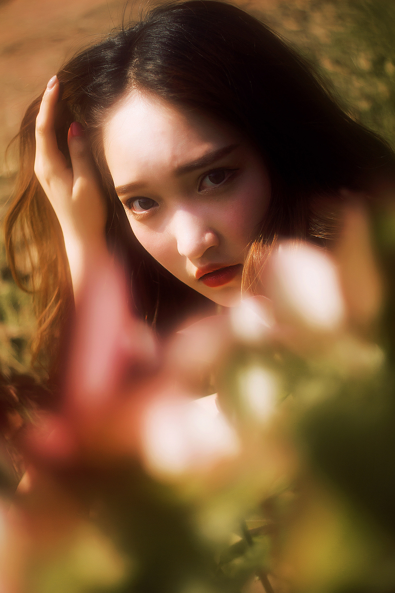 /人心是不待风吹而自落的花/（图ZNTAzMjAwNzI=） - 人像摄影 - 站酷设计师ClytzePho原创素材 - 站酷ZCOOL