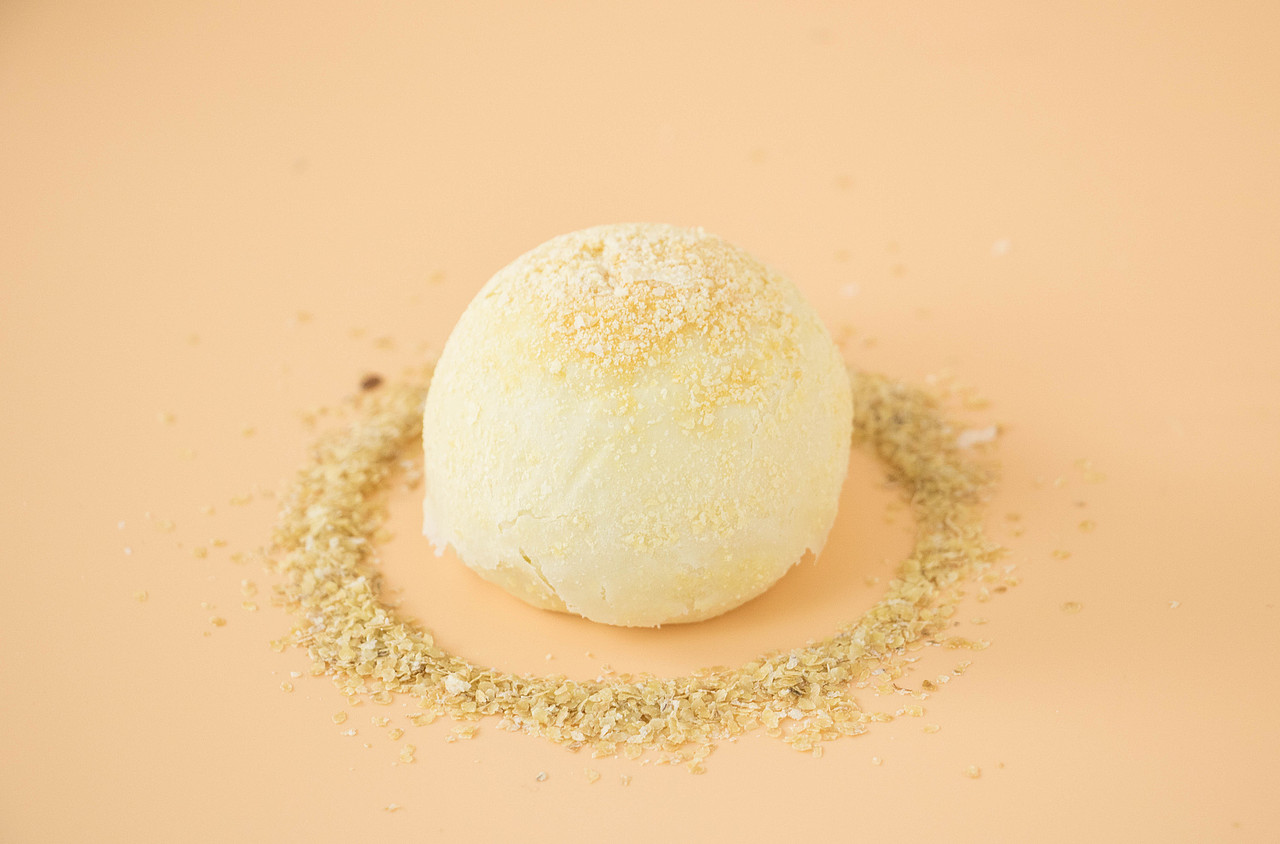 蛋黄酥创意拍摄