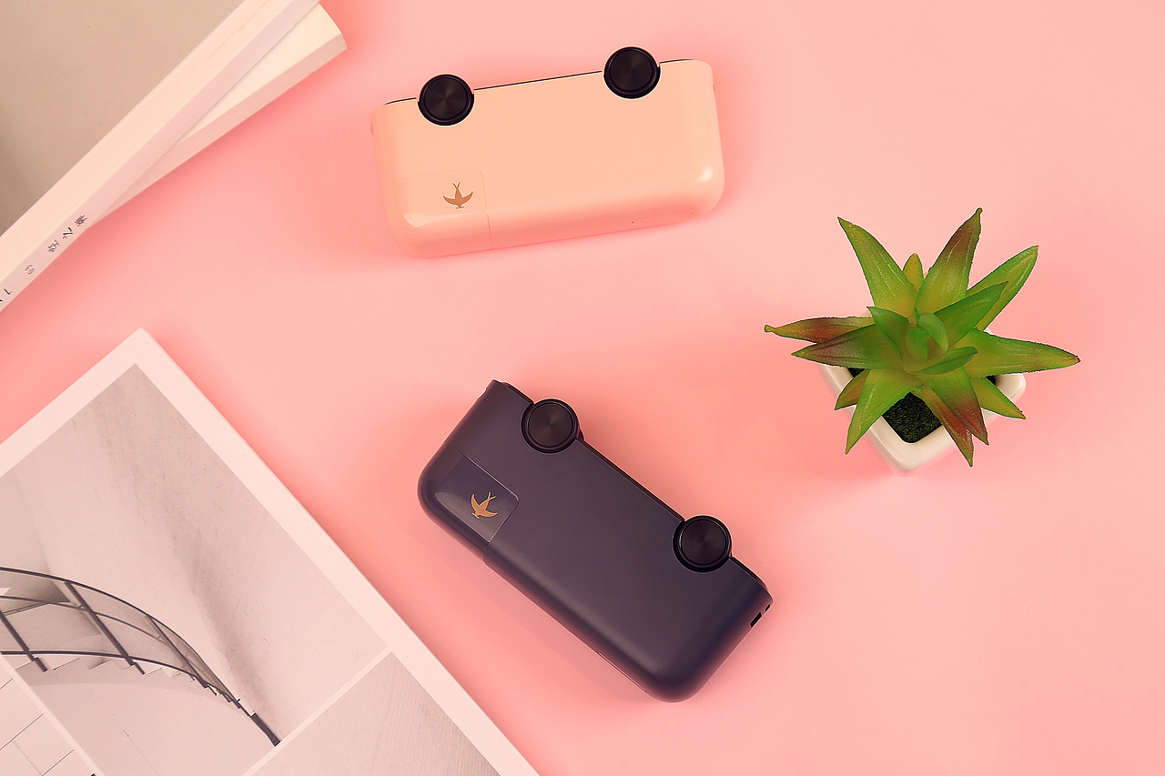 北欧时刻—巴士移动电源