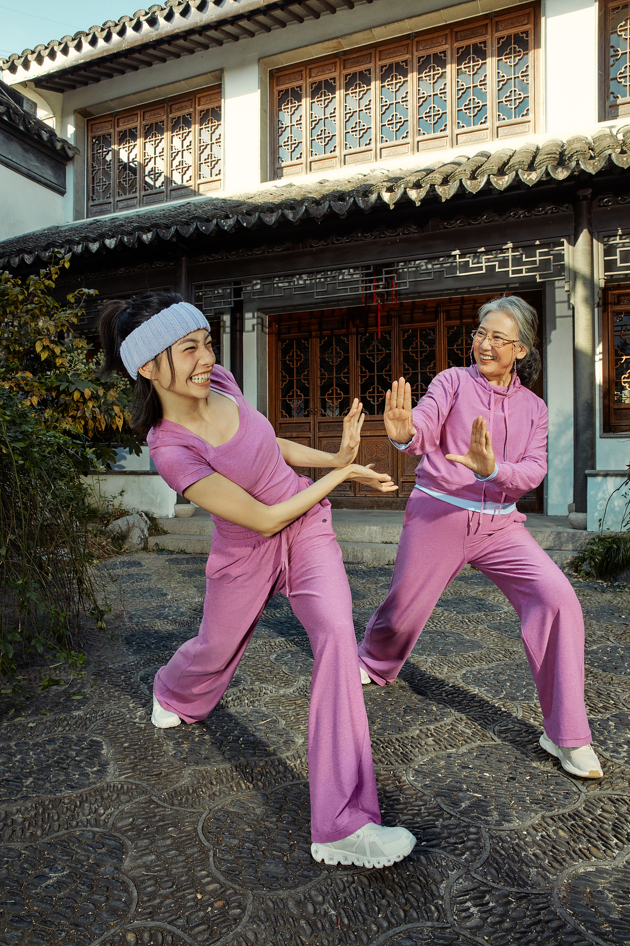 品牌：MAIA ACTIVE（修图）（图ZMzYwNDQ5MzQw） - 修图/后期 - 站酷设计师Retoucher_刘亚巍原创素材 - 站酷ZCOOL