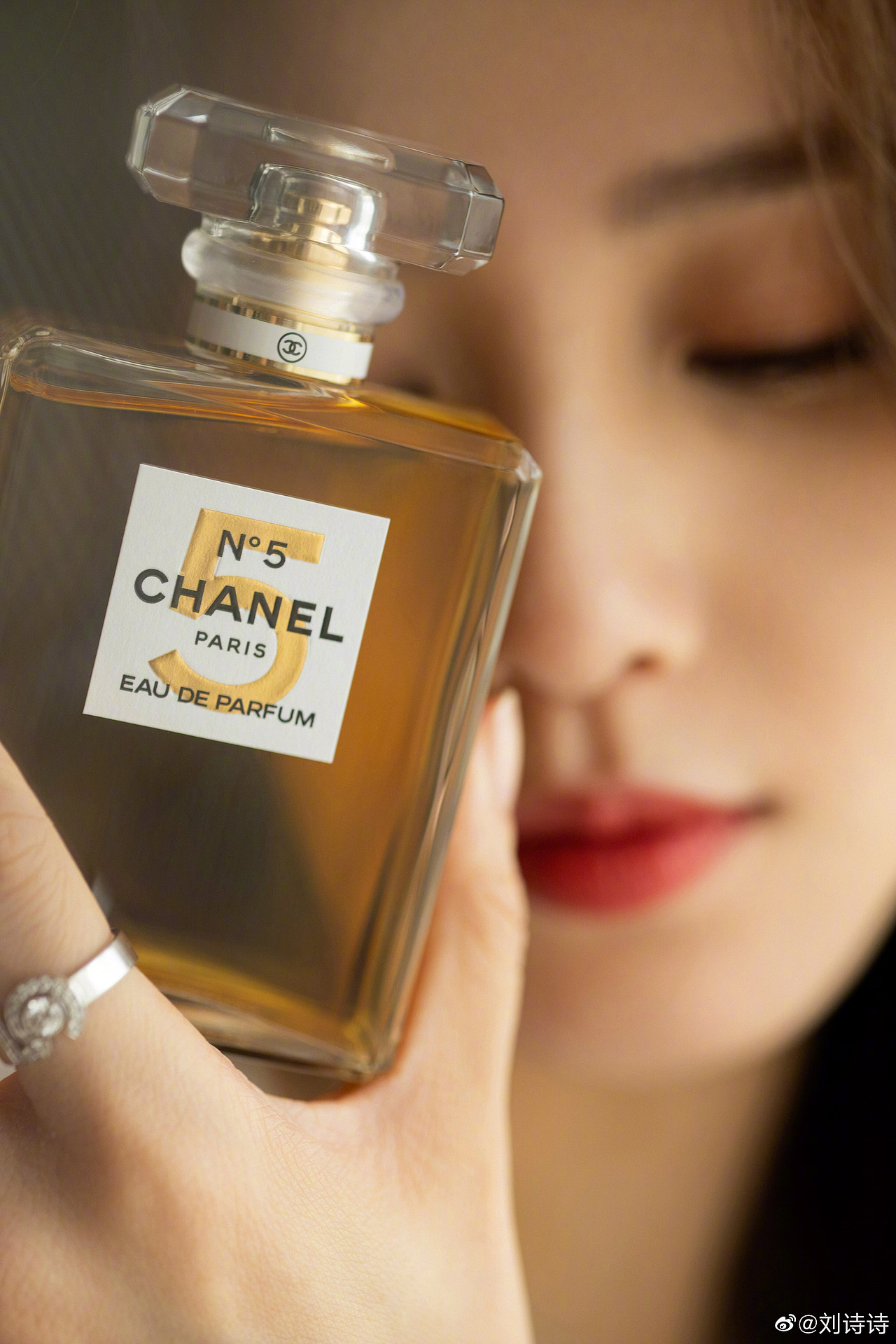 不一样的诗爷《刘诗诗》