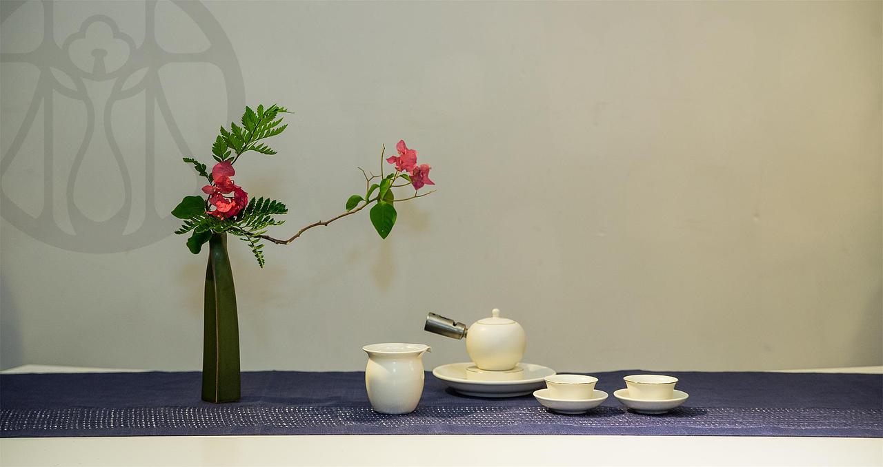 清雅茶席花（图ZNTczMTEyNTY=） - 其他手工艺 - 站酷设计师林派花道原创素材 - 站酷ZCOOL