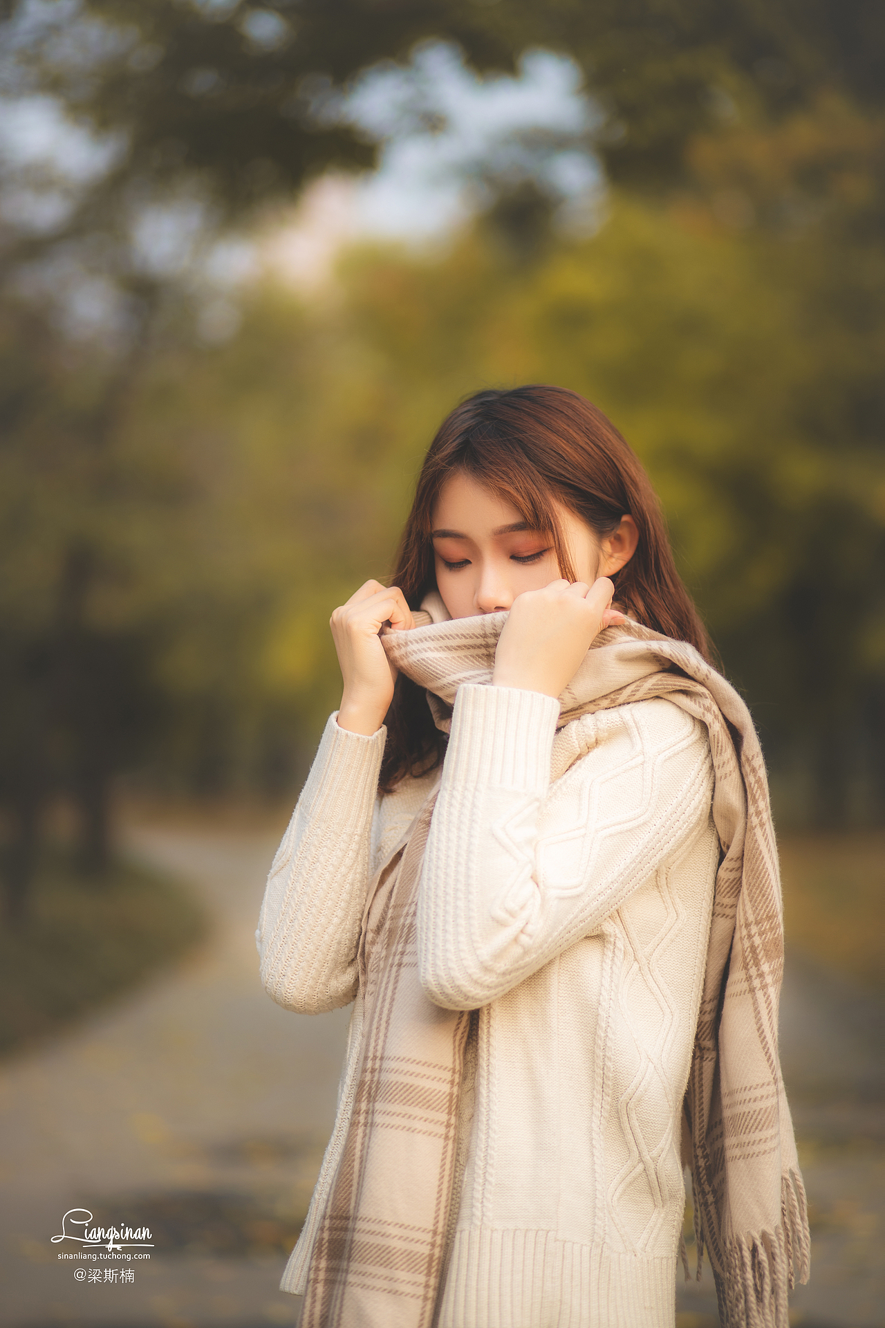⭐未觉池塘春草梦,阶前梧叶已秋声（图ZMTgxMzAwODA0） - 人像摄影 - 站酷设计师梁斯楠原创素材 - 站酷ZCOOL