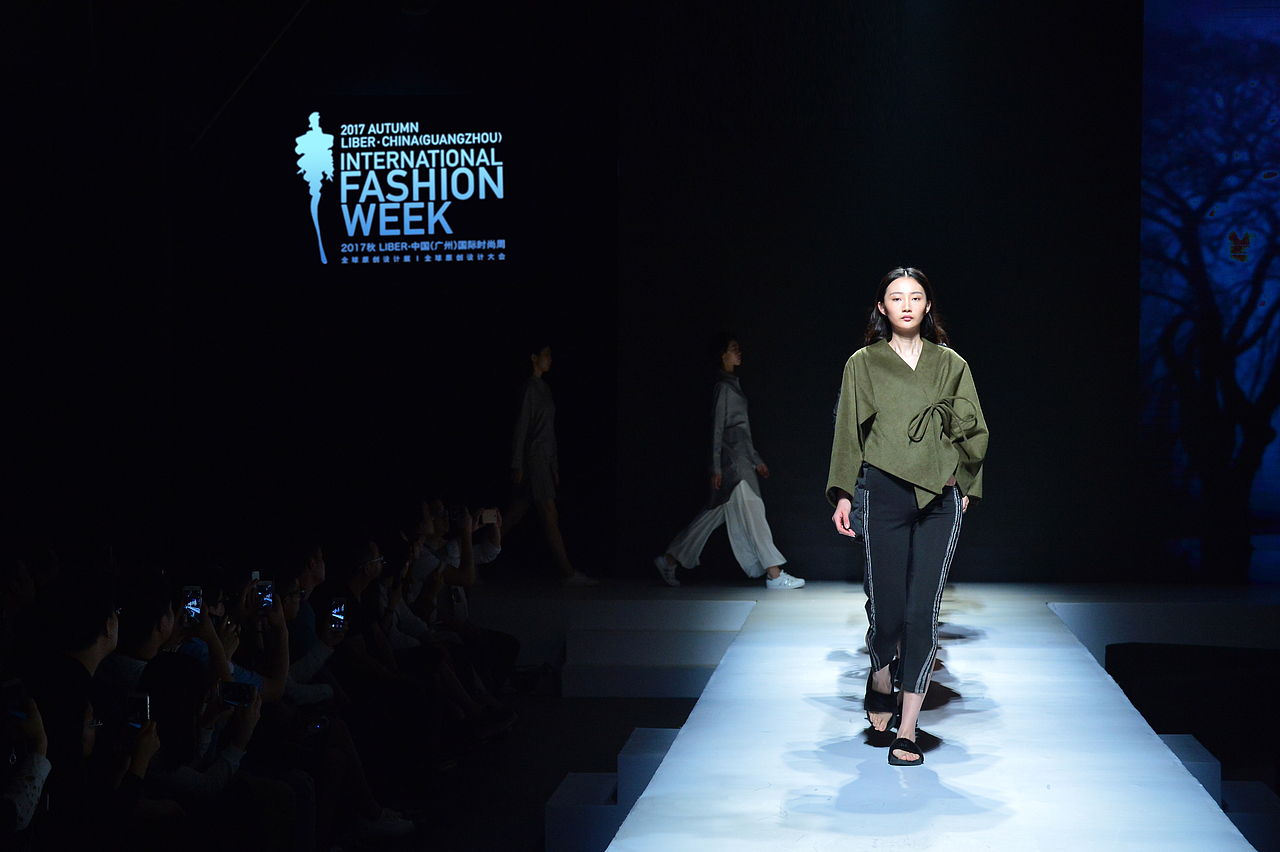 中国（广州）国际时尚周现场视觉体验-3（图ZNzczNzc5ODg=） - 其他 - 站酷设计师瑶璐广告原创素材 - 站酷ZCOOL