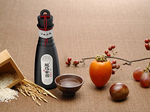 龙江家园-小酒壶白酒包装造型及画面设计