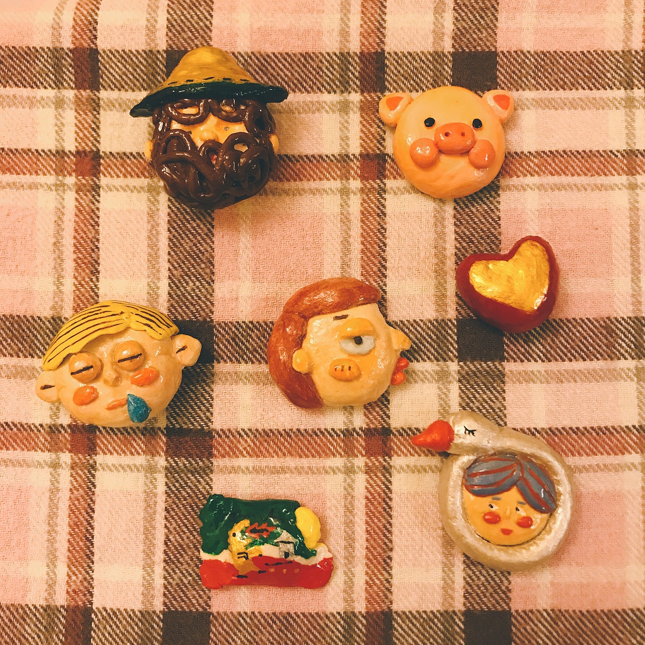 捏了几个冰箱贴~