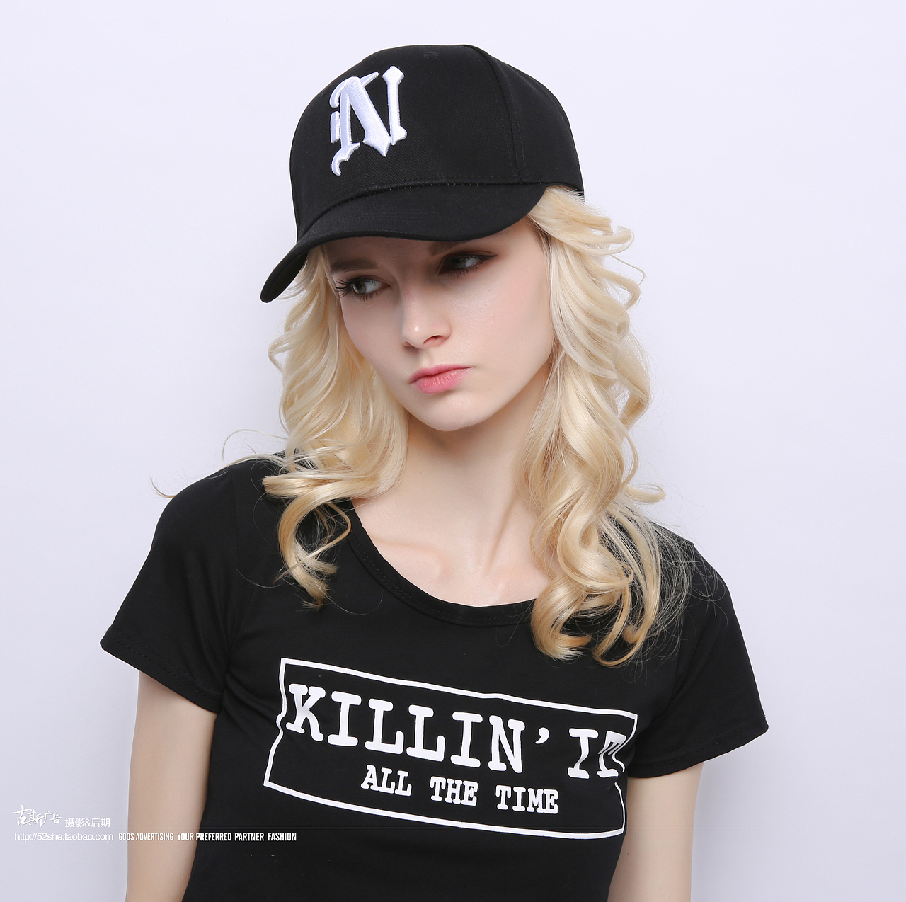 鸭舌帽拍摄 遮阳帽潮女网红拍摄 太阳帽子沙滩草帽拍摄