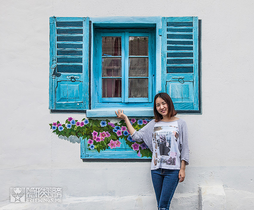 ▲ 鲜花盛开的窗户。