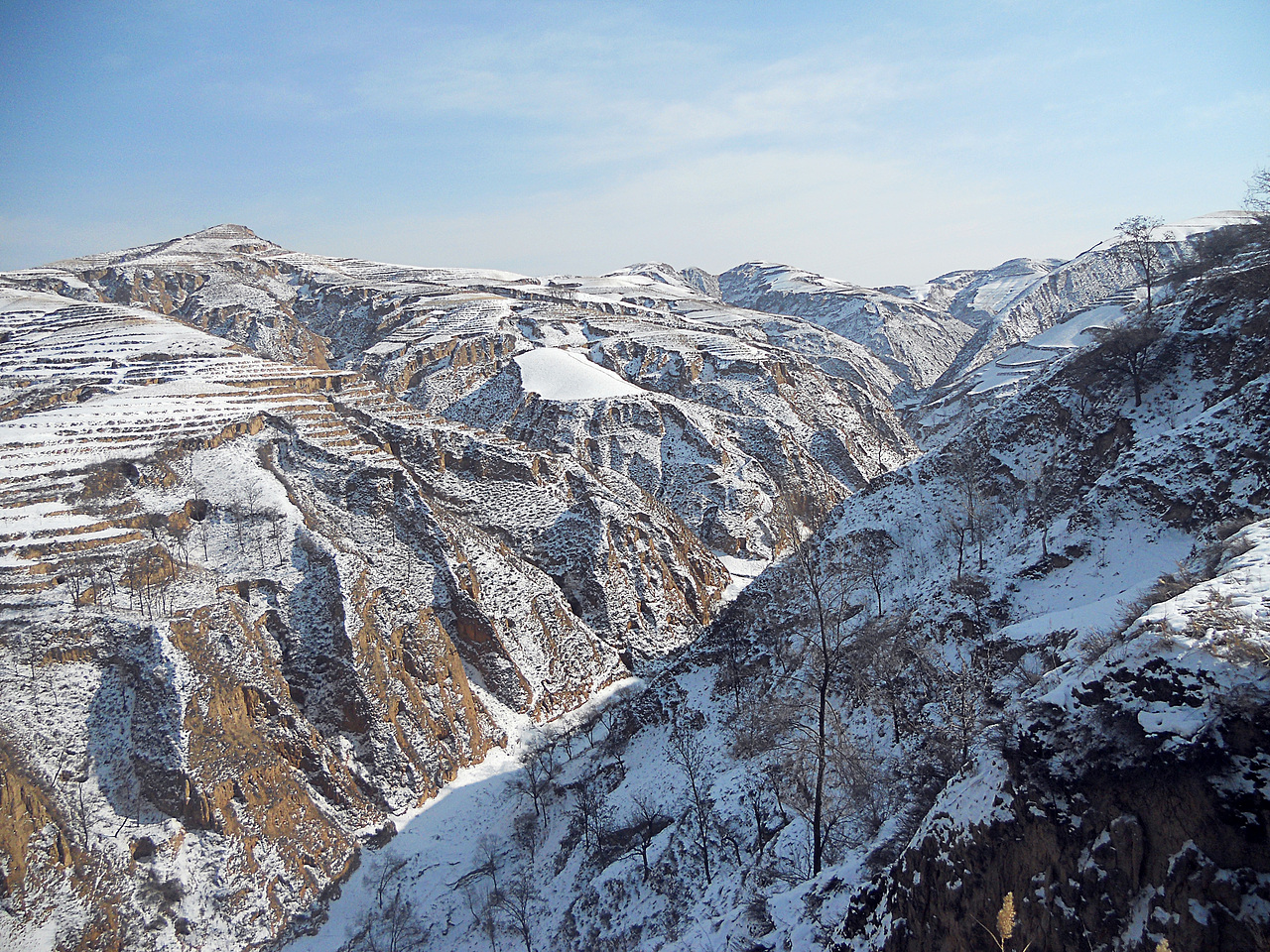 黄土高原的万里雪