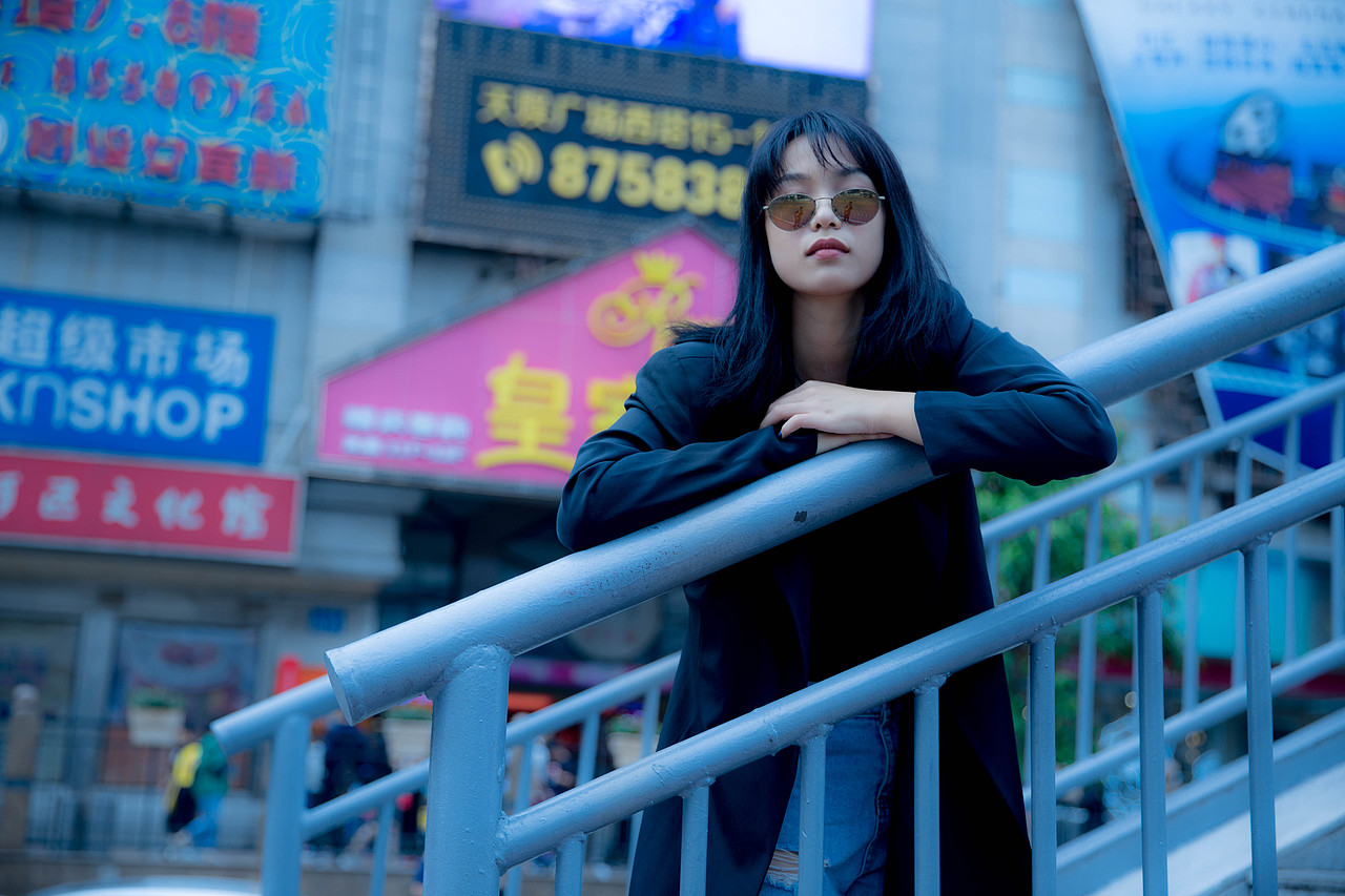 城市的生活（图ZMTc0NjU1NjEy） - 人像摄影 - 站酷设计师小伙鸡拍照原创素材 - 站酷ZCOOL