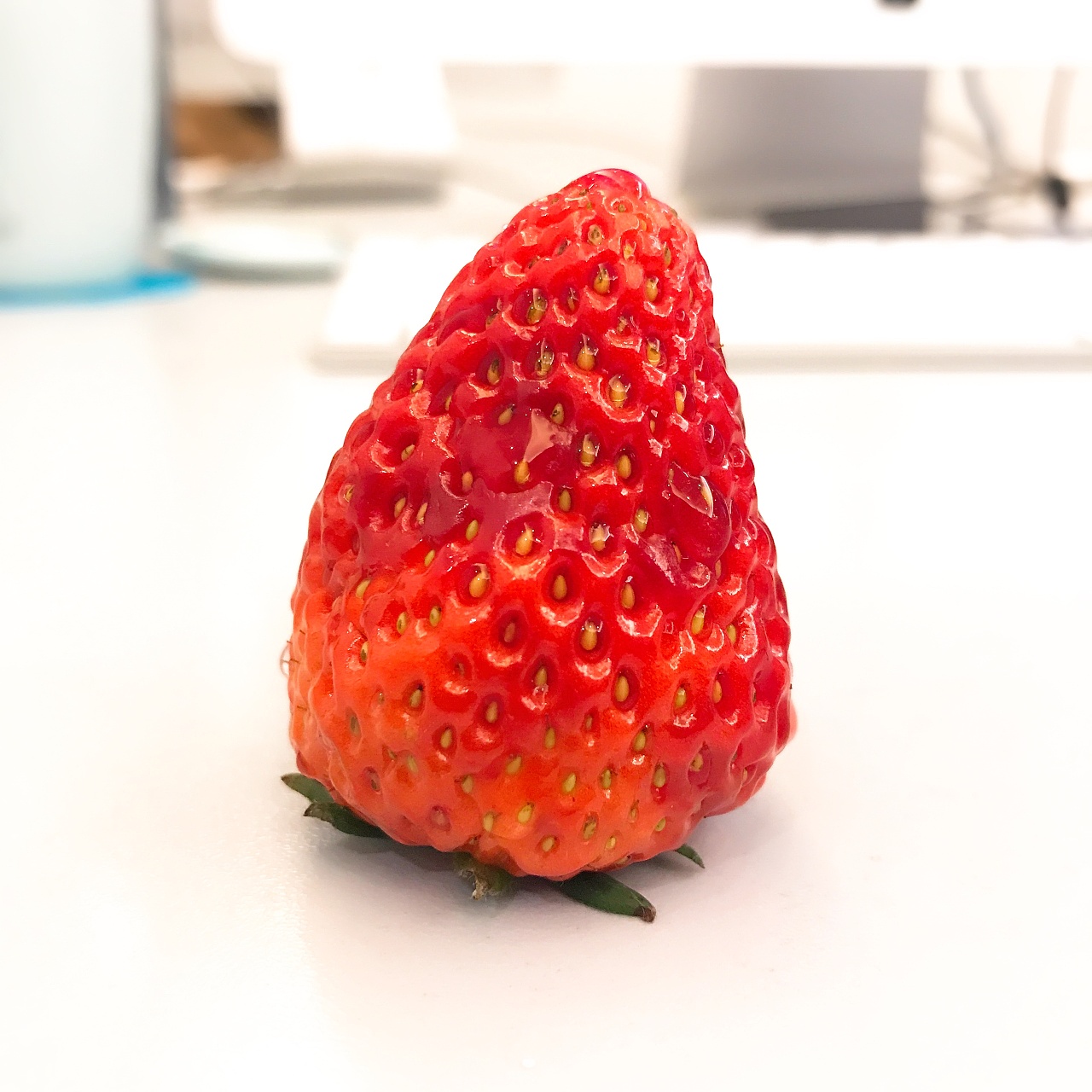 永辉超市11颗草莓7颗是烂了的-闲聊杂谈-海论网