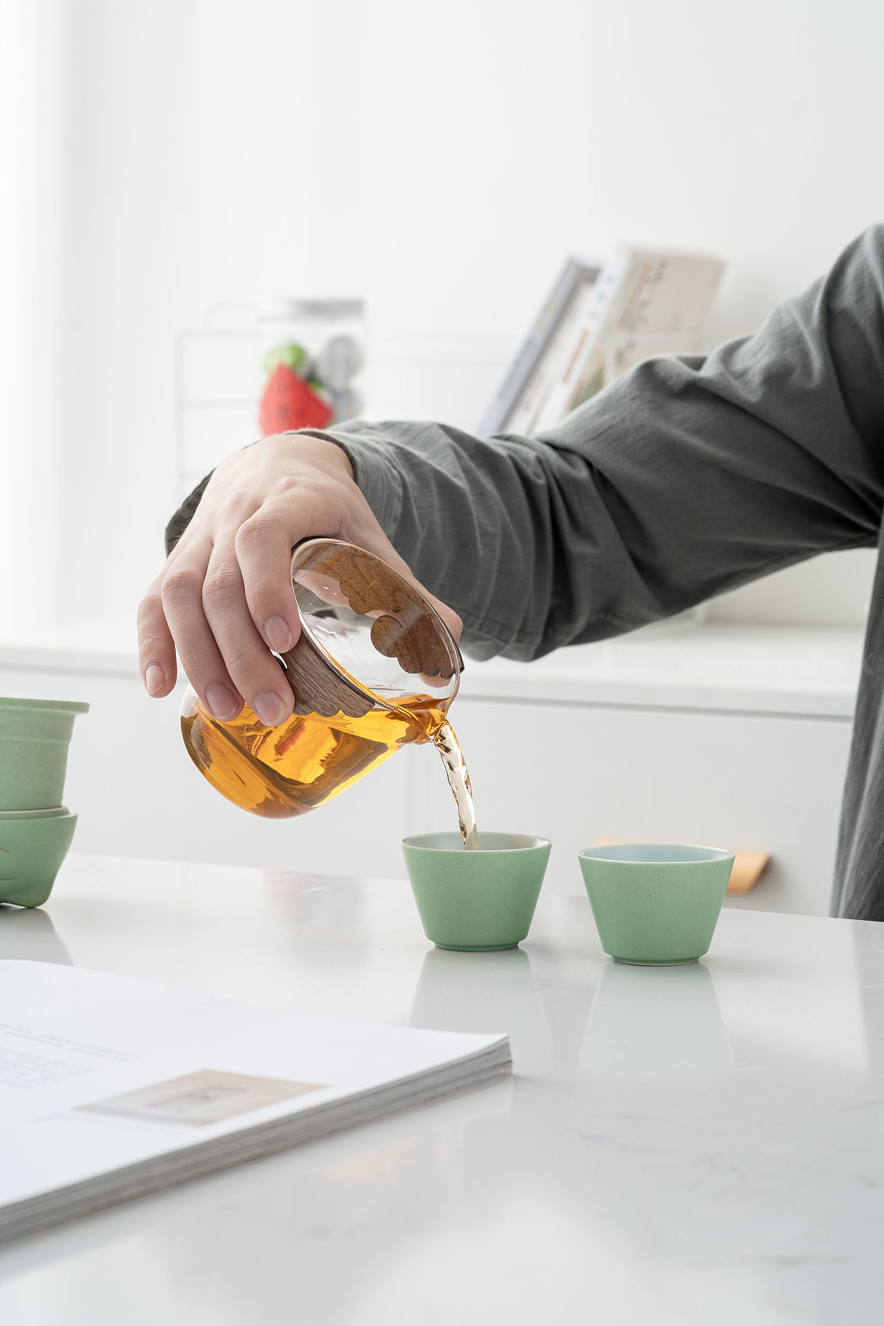 陶瓷萌猫快客杯/便携茶具/功夫茶具/快客杯/摄影拍摄（图ZMjU4MzU3NjA0） - 产品摄影 - 站酷设计师摄影师_渡口原创素材 - 站酷ZCOOL