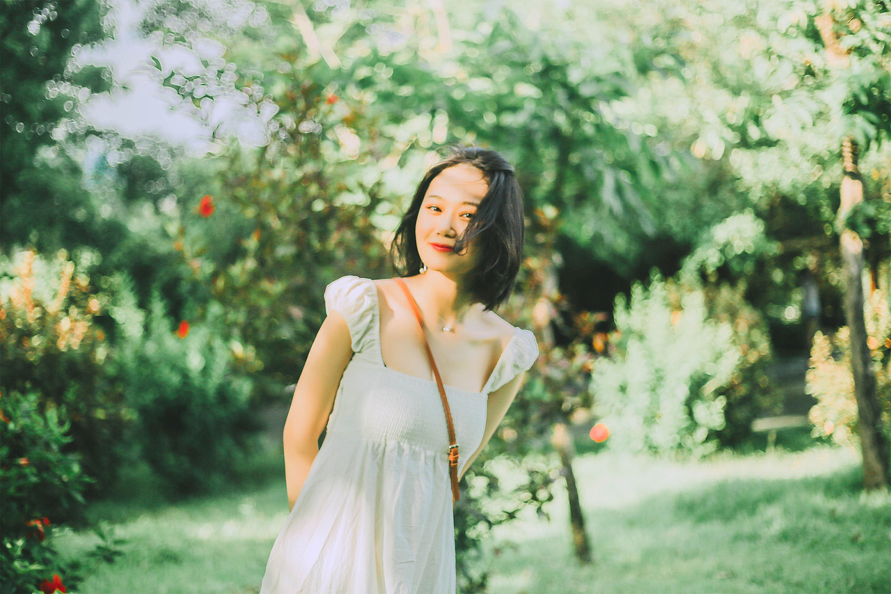 窗棂（图ZMTYzMTQ0MjYw） - 人像摄影 - 站酷设计师Lillian_恋恋原创素材 - 站酷ZCOOL